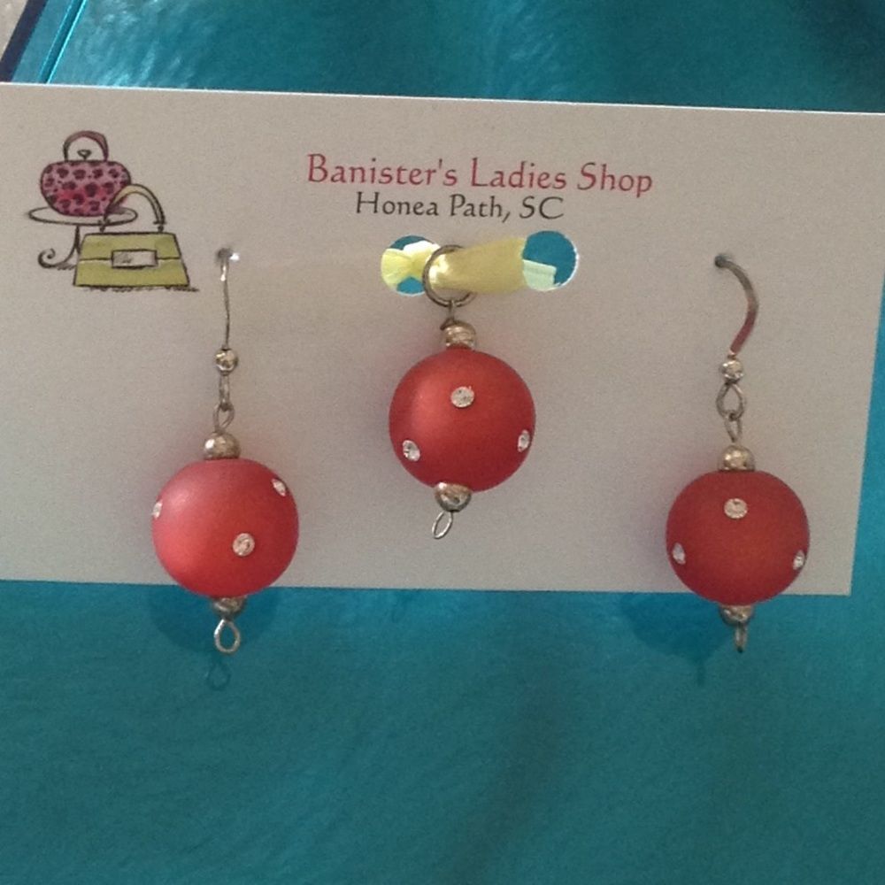 J25)Red Pendant With Cz Pierced Earring New Set
